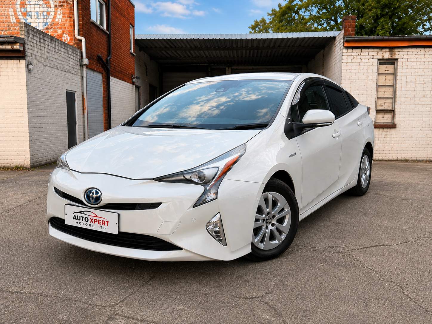 Toyota  Prius  A 2017 – image 3