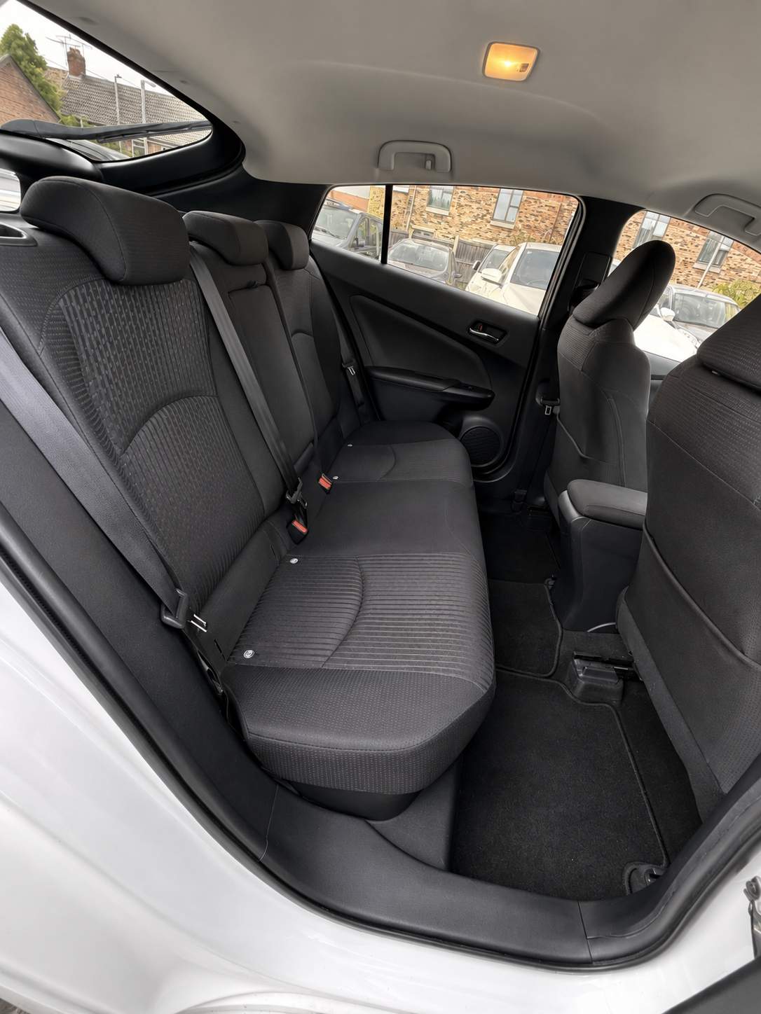 Toyota  Prius  A 2017 – image 7