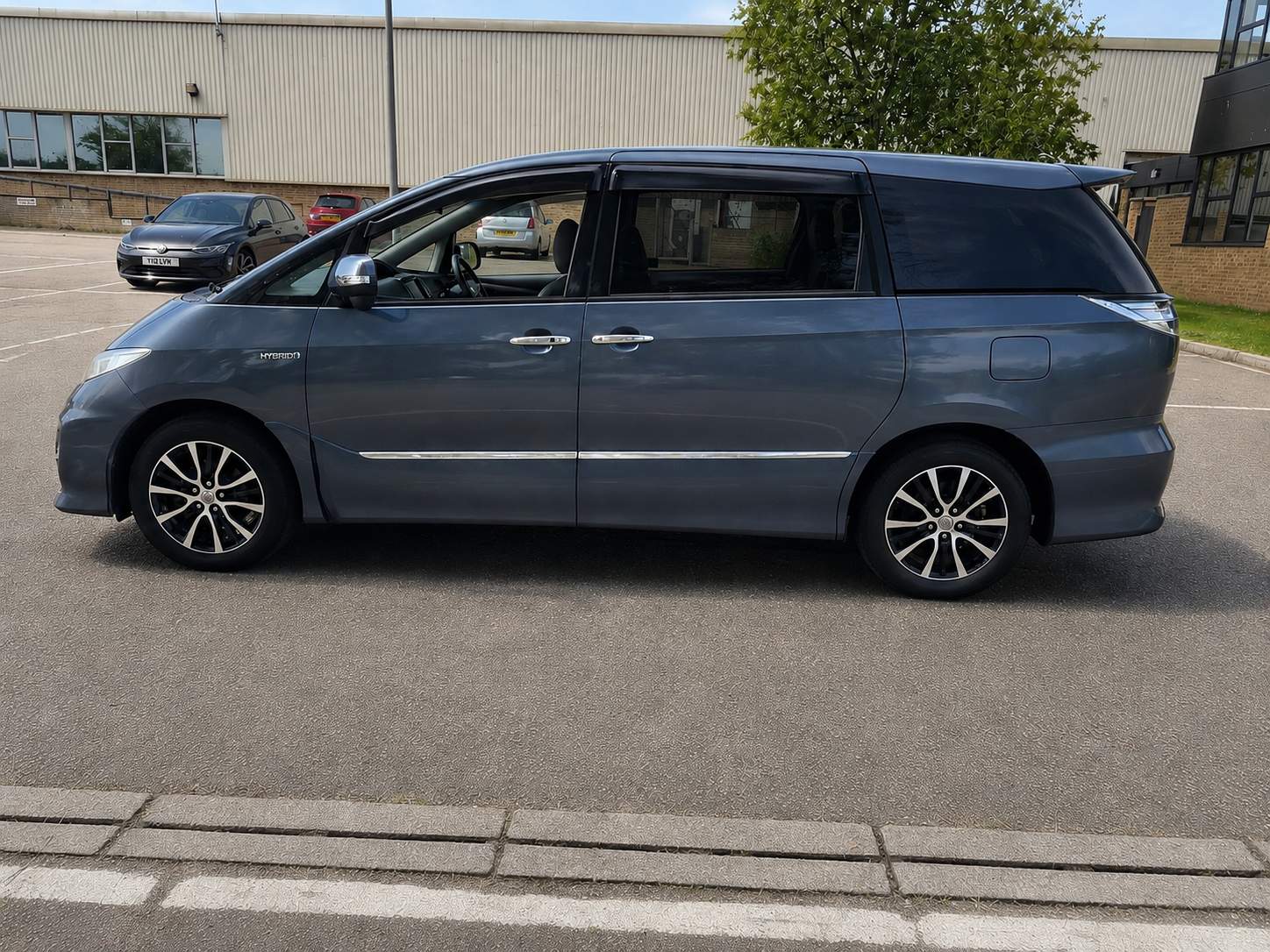 TOYOTA ESTIMA Aeras 2013 – image 5
