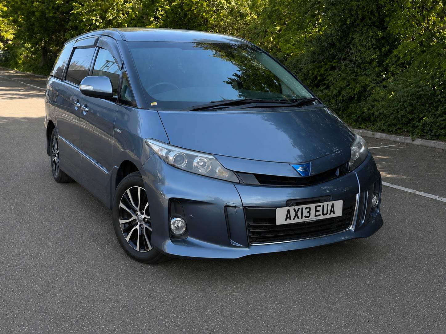 TOYOTA ESTIMA Aeras 2013 – image 3
