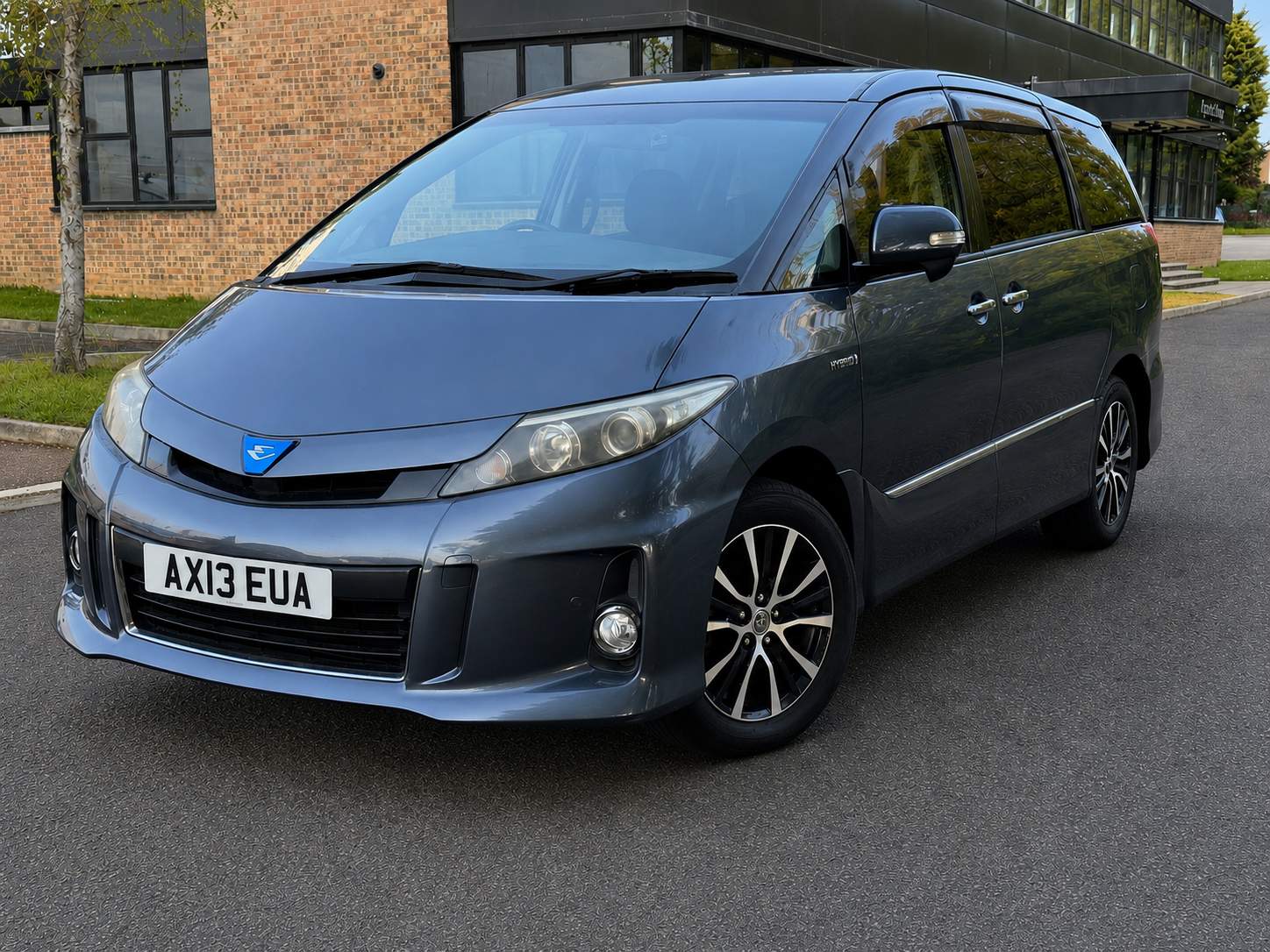 TOYOTA ESTIMA Aeras 2013 – image 4