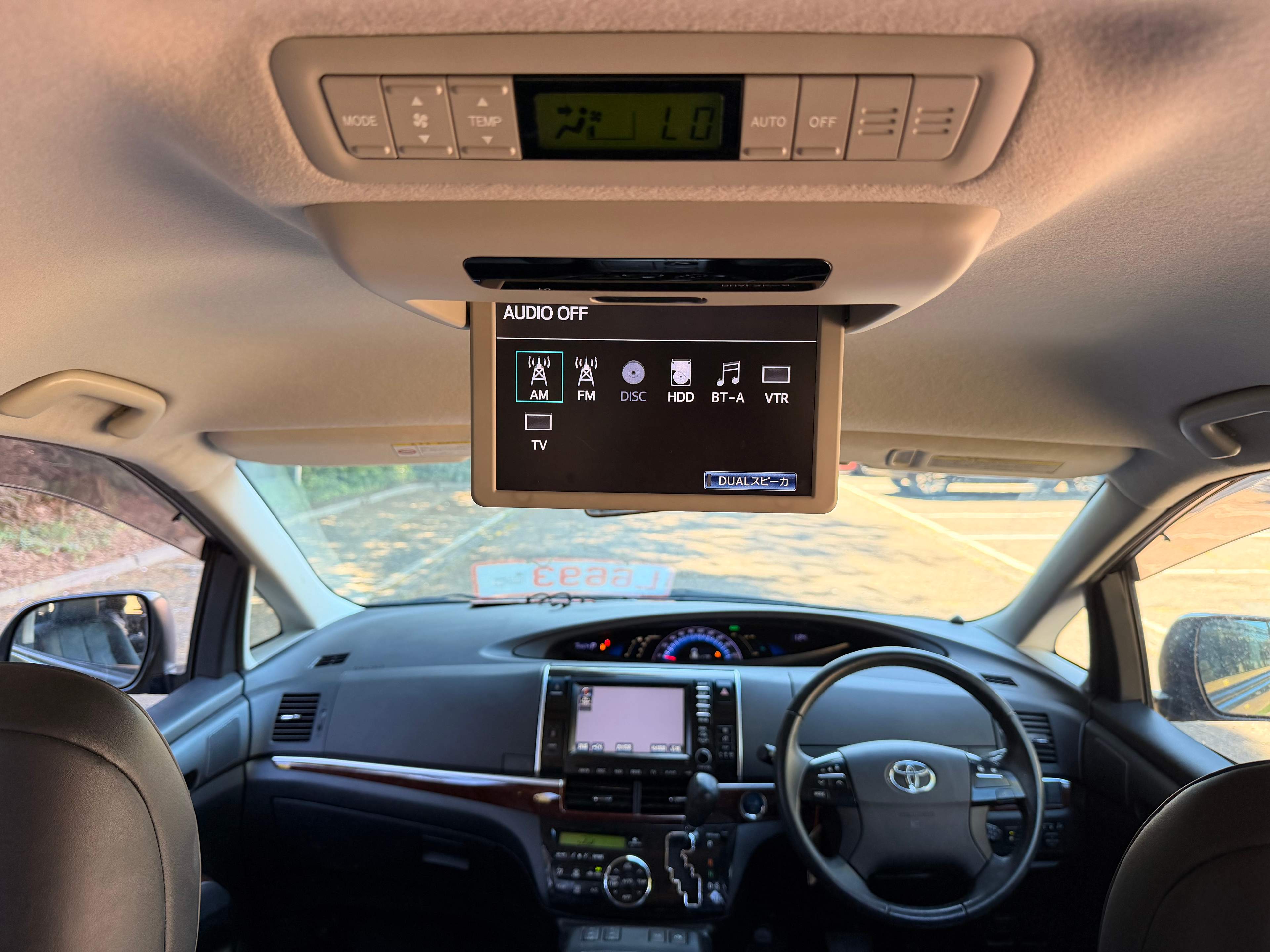 TOYOTA ESTIMA Aeras 2013 – image 10