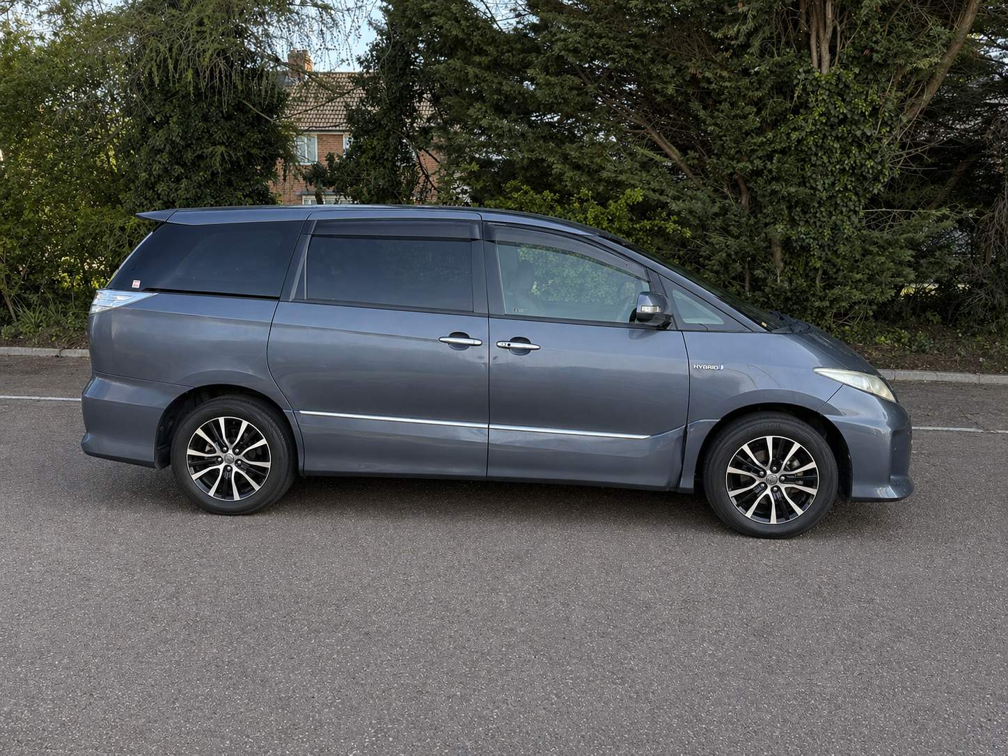 TOYOTA ESTIMA Aeras 2013 – image 6