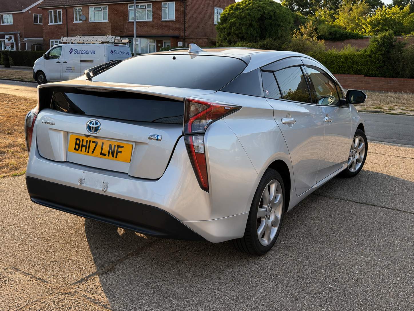 TOYOTA PRIUS 1.8 Hybrid 2017 – image 8