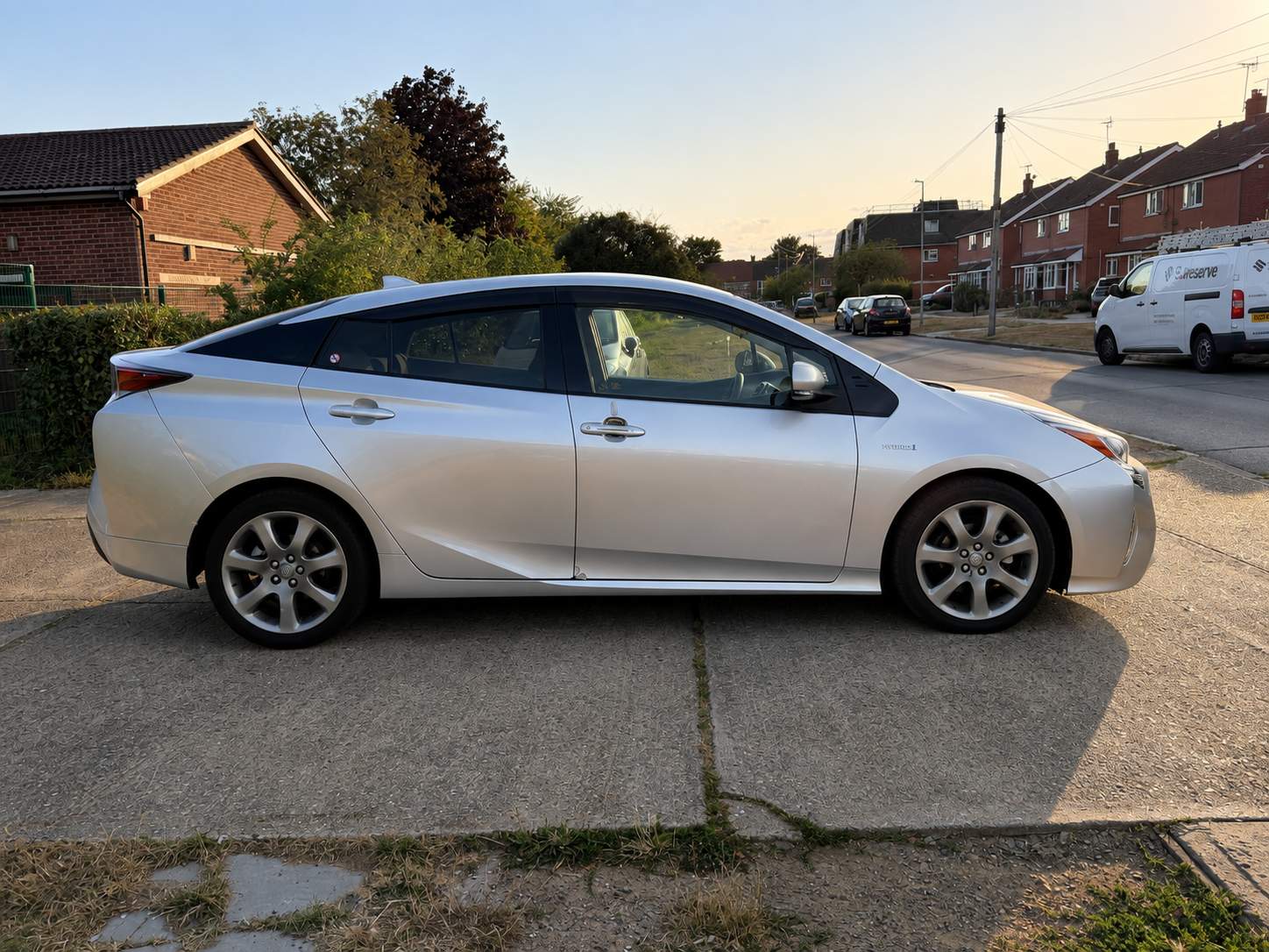 TOYOTA PRIUS 1.8 Hybrid 2017 – image 3