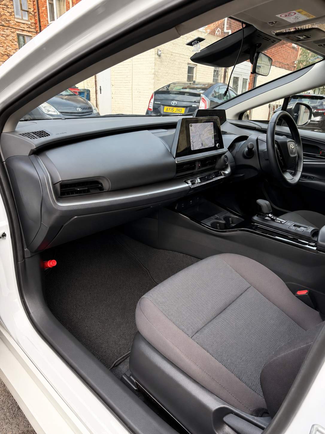 Toyota Prius  (74) Reg 2024 – image 12