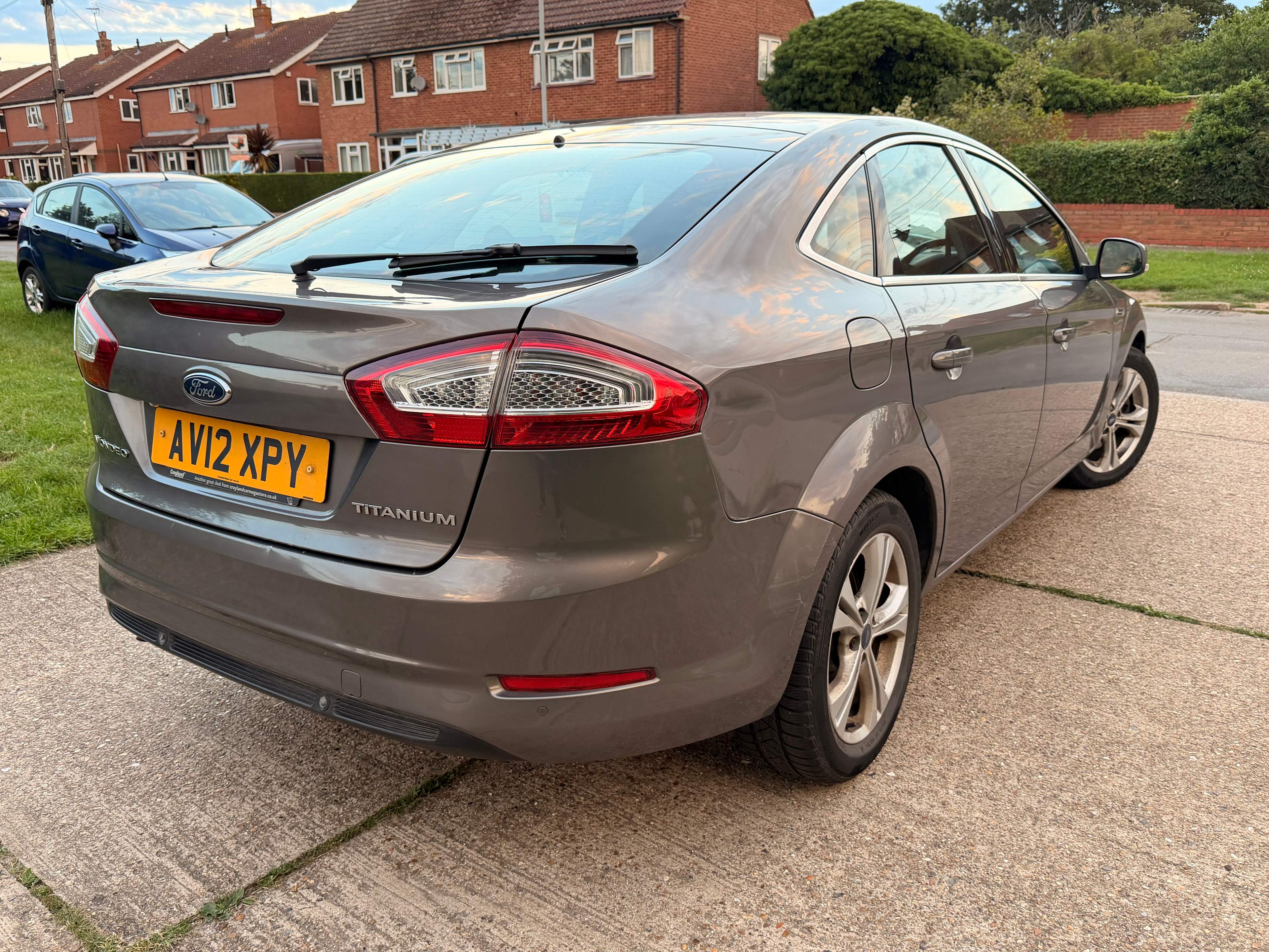 FORD MONDEO 2012 – image 8