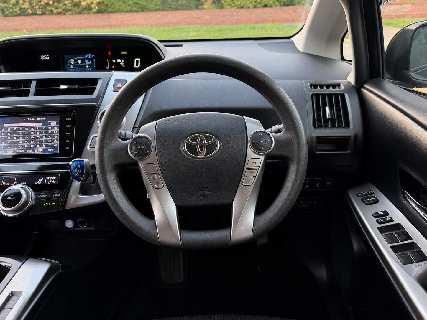 TOYOTA PRIUS PLUS 2015 – image 15