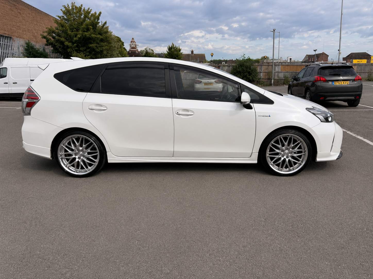 TOYOTA PRIUS PLUS G package (excel) 2018 – image 7