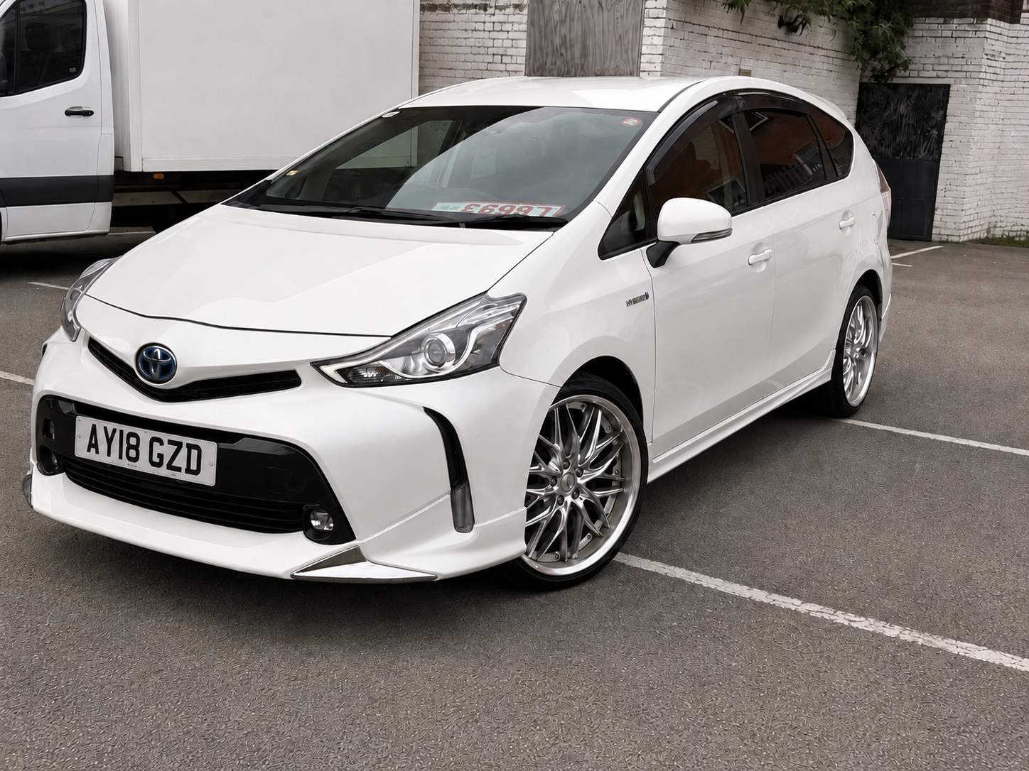TOYOTA PRIUS PLUS G package (excel) 2018 – image 3