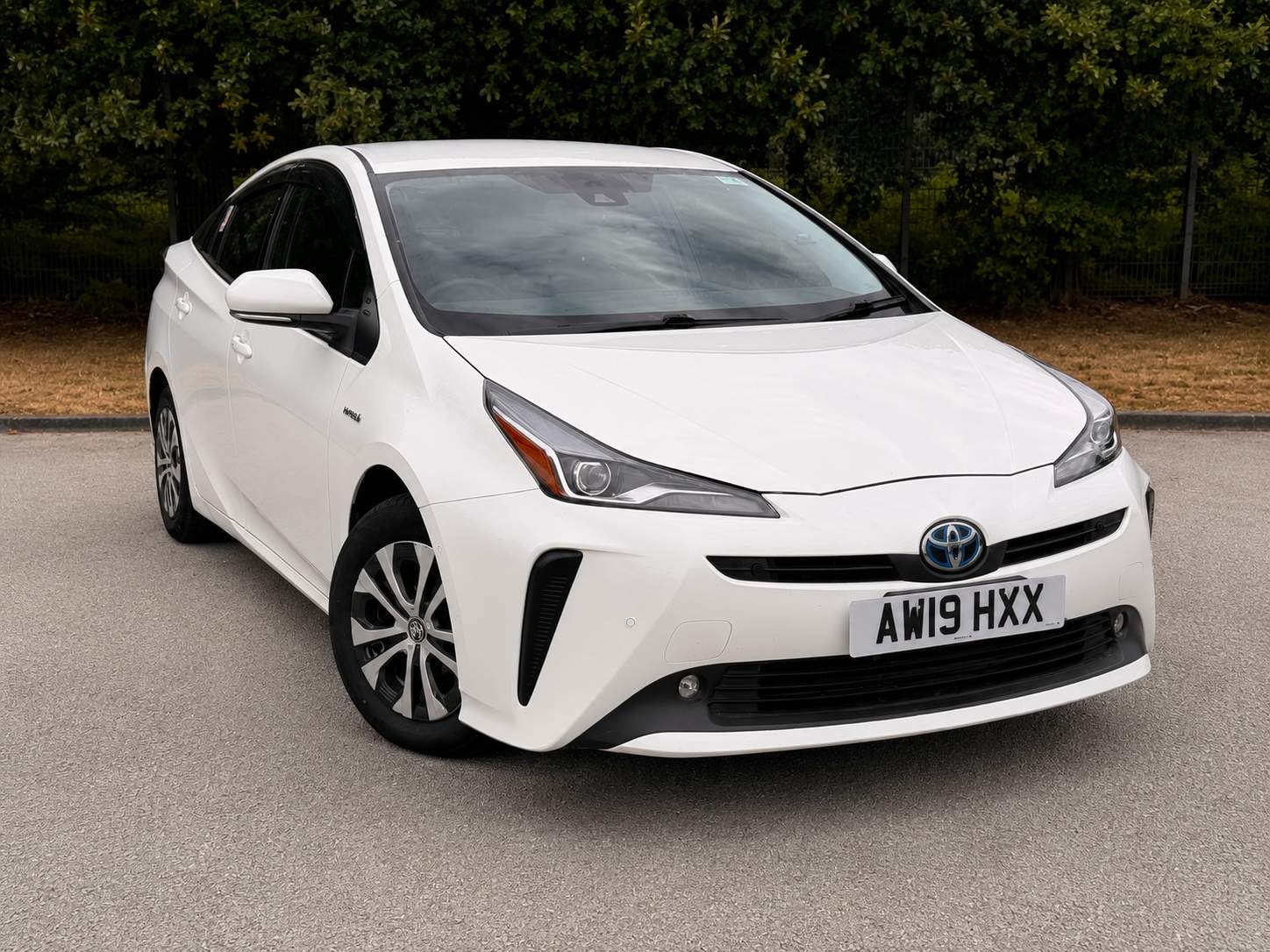 TOYOTA PRIUS A premium 2019 – image 3